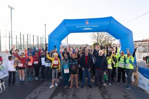 El comienzo de la carrera desde el pabellón José Manuel Moreno Díaz