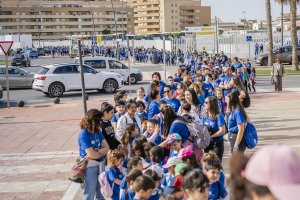 Marcha Día del Autirsmo en Roquetas de Mar.