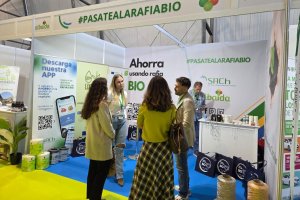 Stand informativo de SACh y Albaida Residuos en Infoagro Exhibition 2025