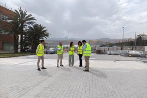 Visita a los trabajos que hay en marcha en la entrada al Muelle de Levante