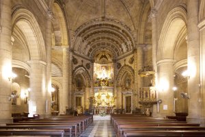 Un regalo de la Reina: el tesoro que engalana a la Patrona de Almería desde hace 160 años.