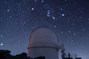 Vista nocturna de Calar Alto