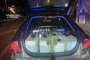 Garrafas incautadas.