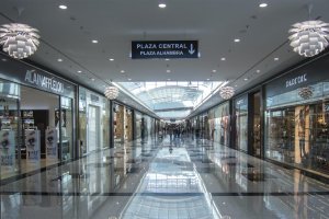 Nevada Shopping en Armilla (Granada)