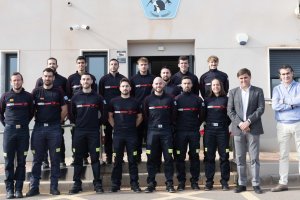 Los 12 nuevos bomberos del Consorcio del Poniente.