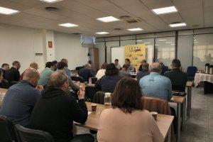 •	Juan Luis Ávila, secretario general de COAG Andalucía: “Es necesario un paquete de ayudas potente que permita, de forma inmediata hacer frente a la pérdida económica de miles de explotaciones y, a medio plazo, modernizarnos y adaptarnos a esta nueva situación climática”