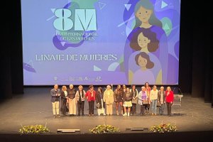 Presentación del domcumental en Huércal-Overa.