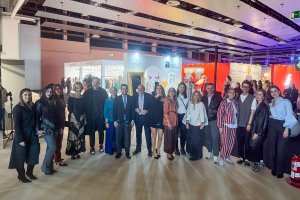 El espacio de ‘Talento Almeriense’ en la Mercedes Benz Fashion Week Madrid’ ha albergado la presentación de este evento que se presentará en Almería en abril y se celebrará en mayo en espacios icónicos de la ciudad