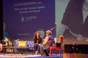 La alcaldesa participa en ‘Fascinadas