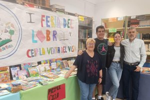 El colegio celebra su primera Feria del Libro