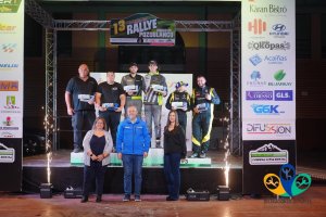 Pódium final de los participantes en el campeonato andaluz de Rally de Tierra.