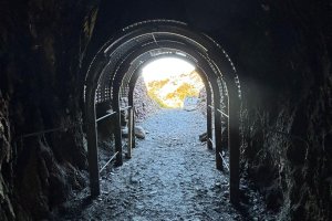 Imagen del túnel minero de Villaricos