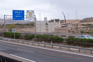 Obras del AVE junto al Puerto Seco.
