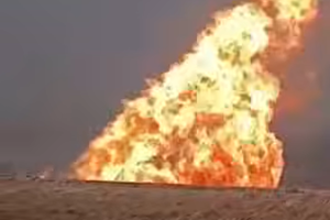 Arde el gasoducto de Caniles.
