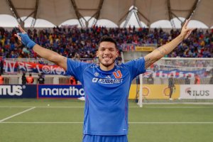 Bianneider Tamayo juega para Universidad de Chile, cuyo entrenador es el ex del Real Madrid, Fernando Gago.
