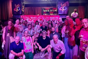 Foto de familia en la Fiesta de la Militancia del PSOE