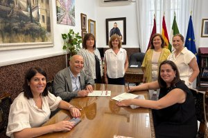 El comercio local de Huércal-Overa recibe un nuevo impulso para atraer clientes.