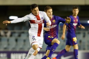 Chimy en el partido Barcelona B-Huesca.