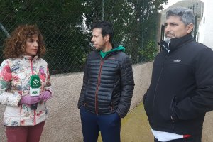 Ángel Cruz y Juan José Cortés, con la periodista Mar Gutiérrez de "Andalucía Directo".