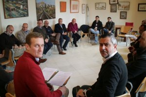 El delegado y el alcalde de Serón con el resto de regidores.