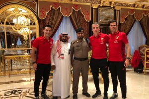 Otra foto para la colección de Borbalán llevando el nombre de Almería por el mundo.