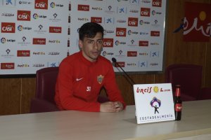 Gaspar en rueda de prensa.