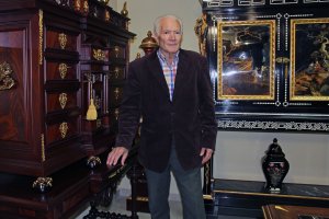 Antonio Sáez Haro sigue teniendo algunas de sus creaciones y está abierto siempre a que aparezca un comprador.