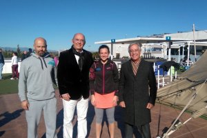 Silvia Vargas junto a responsables del Torneo Nacional.