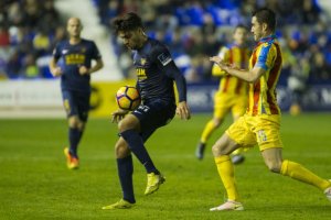 El UCAM perdió ante el imparable Levante.