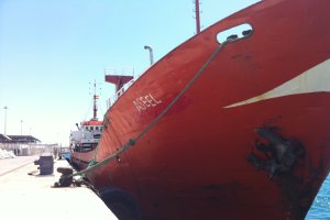 Buque Aseel en el Puerto de Almería