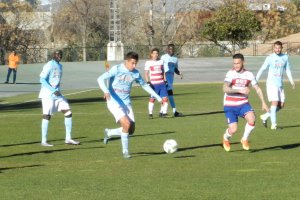 Una jugada del partido.