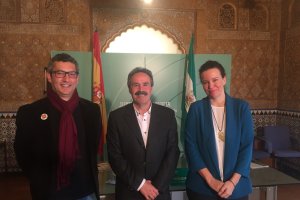 Presentación de Beba Pérez como directora del Museo. En la foto, con Arturo del Pino y Alfredo Valdivia.