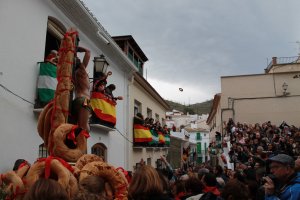 La procesión con el Patrón de Lubrín, San Sebastián, volvió a congregar a más de 10.000 personas.