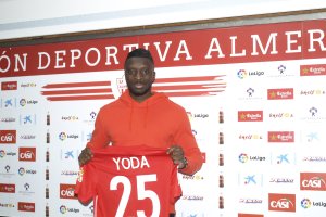 Karim Yoda con la elástica rojiblanca.