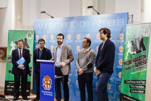 El alcalde Ramón Fernández-Pacheco tomó la palabra.