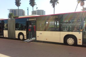 Nuevo autobús articulado presentado hace unas semanas