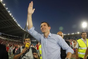 Javi Gracia hizo feliz a la afición del Almería con el último ascenso a Primera.