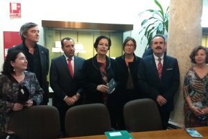 Presentación, ayer, de la exposición en el Archivo Histórico Provincial.