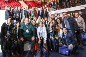 Foto de familia de compromisarios almerienses.