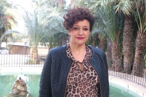 La edil en el recinto de El Palmeral.