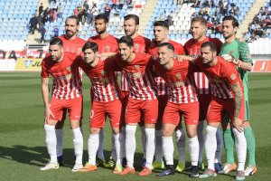 El Almería mantiene las constantes vitales.