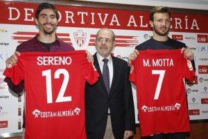 Sereno no se ha estrenado y Motta va entrando en el equipo.