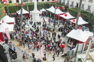 La Plaza Vieja durante la celebración del evento en 2016