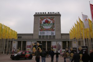 La fachada norte del Messe Berlin, el recinto que albergó la 25º edición de Fruit Logistica.