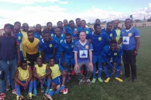 Antonio Flores con sus muchachos.