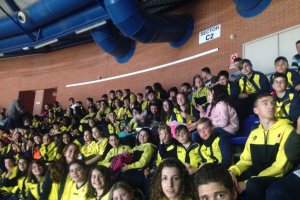 Los canteranos de La Mojonera en el pabellón.