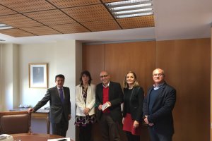 Reunión en el Ministerio de Hacienda con la secretaria general Belén Navarro.