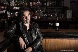 Íñigo Coppel visita esta noche Almería.