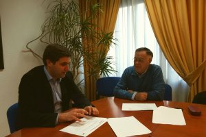 El concejal de Empleo en la reunión de enero para preparar esta segunda edición.