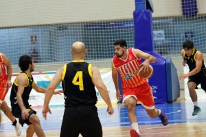 Baloncesto.